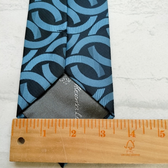 Alexander Logan Tiemart Mens Necktie Tie Blue and Black Link Swirl Formal - Picture 6 of 11